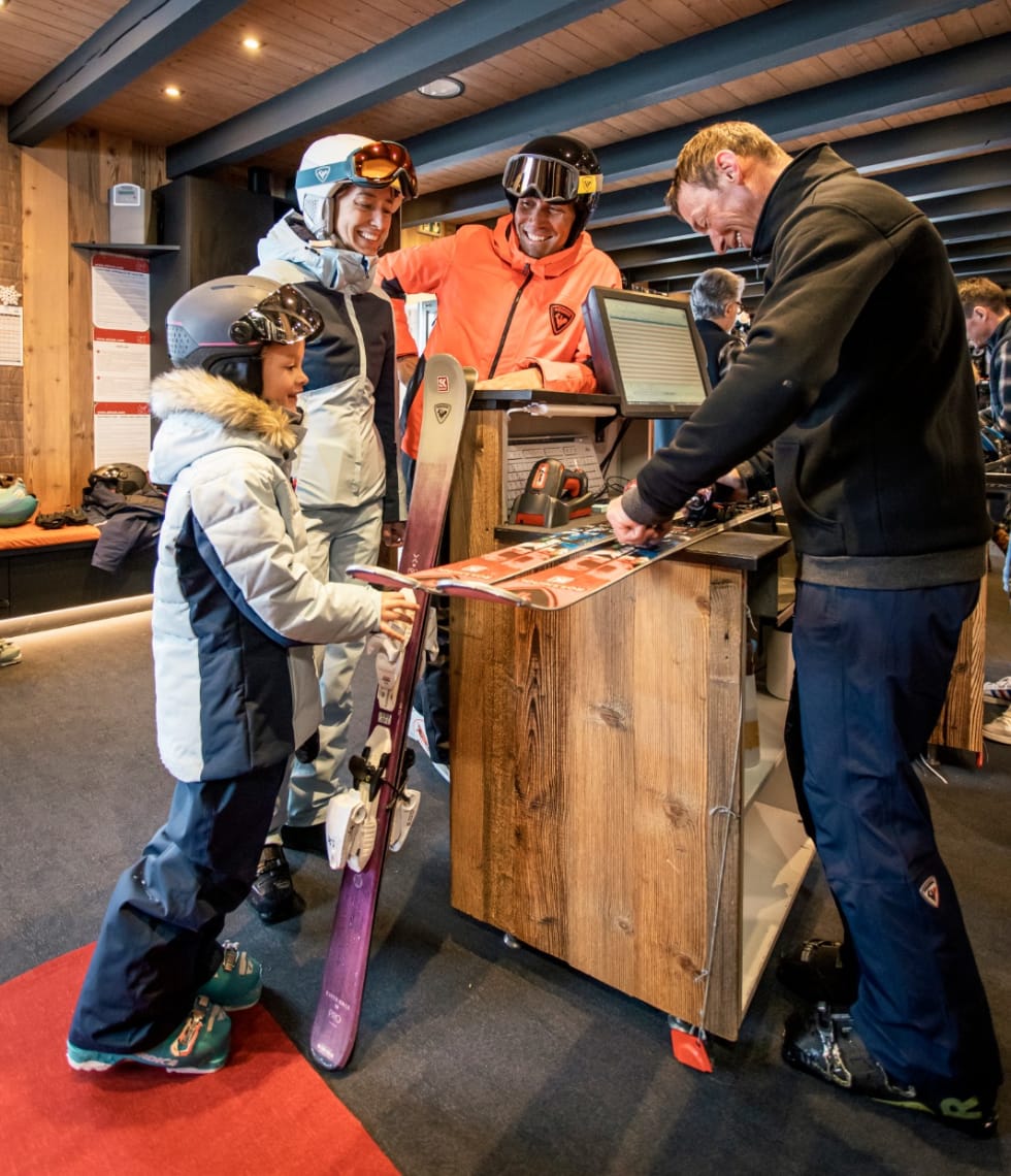 Ski hire with SKISET